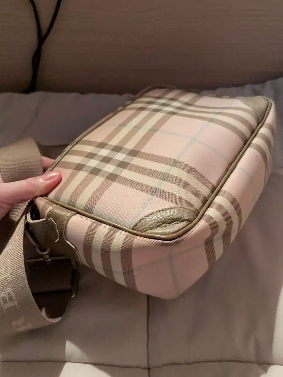 バーバリー いちごミルク