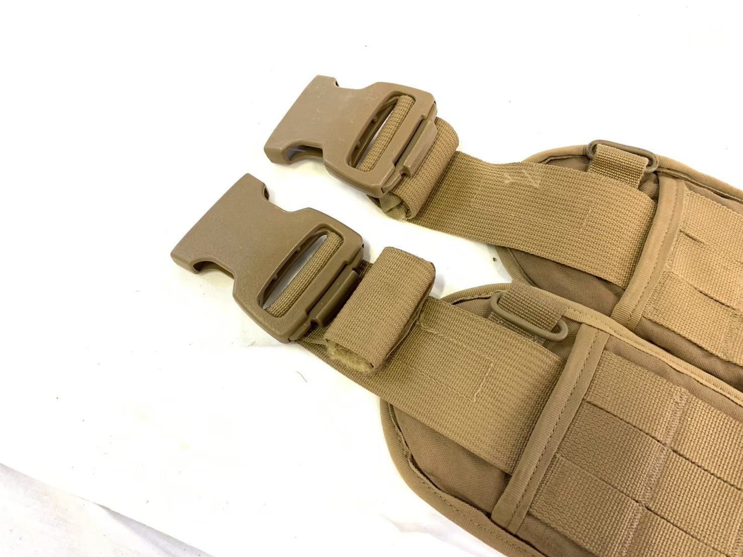 米軍放出品】USMC MOLLEパッド付タクティカルベルト MサイズSUB BELT