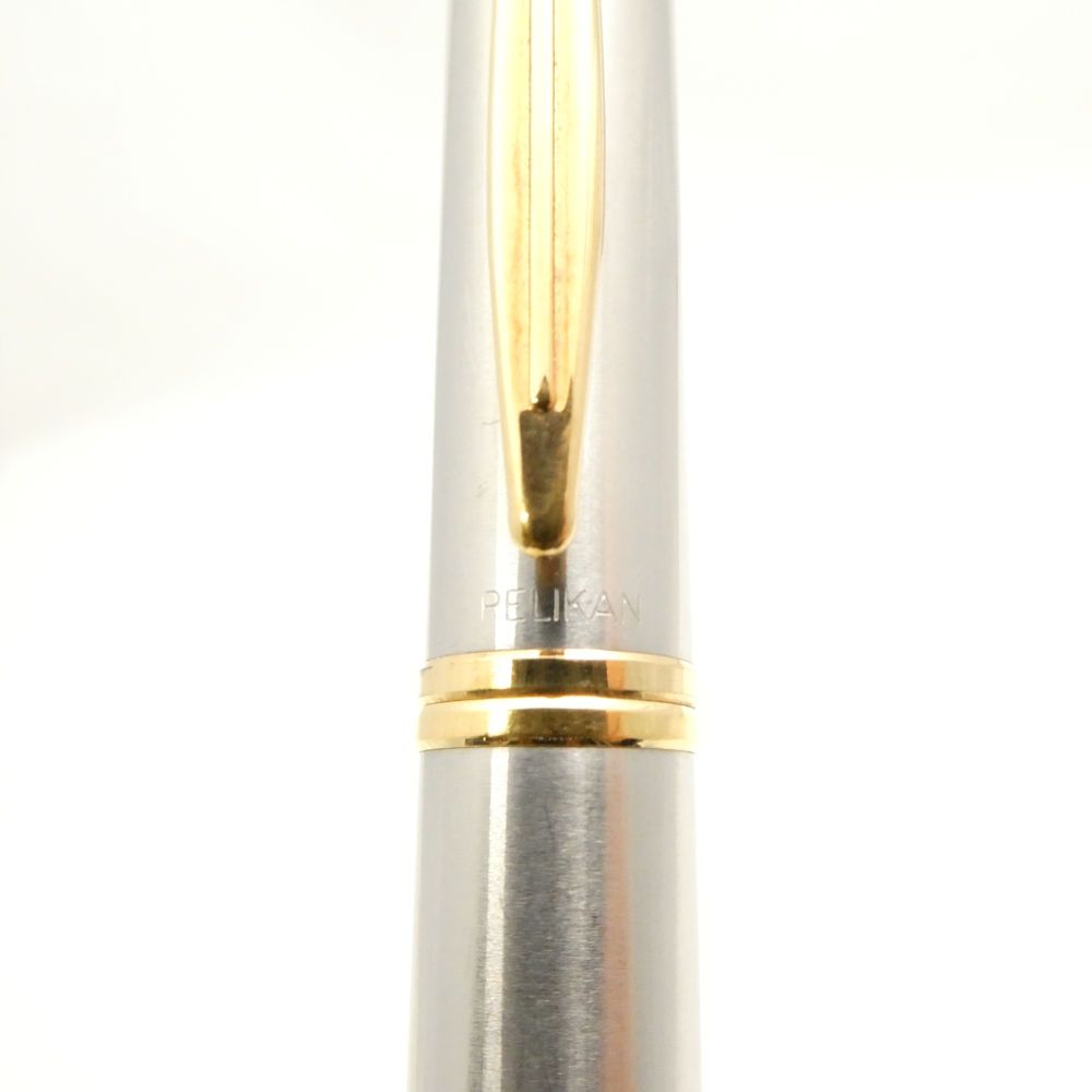 PELIKAN ペリカン ニュークラシック 万年筆 筆記時全長15.5cm 14C-585 M字 HM856W3