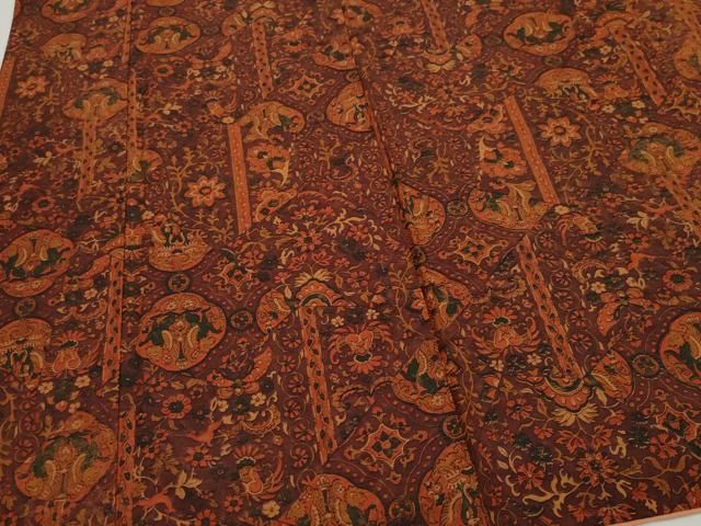 動物更紗花唐草文 正絹