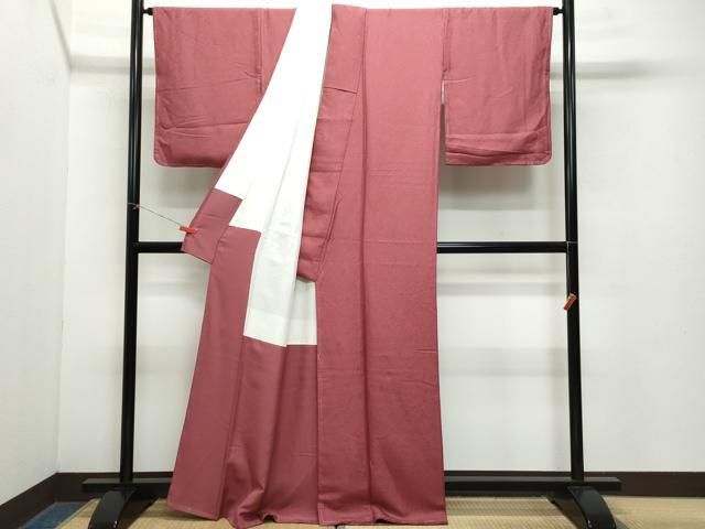 平和屋着物●上質な色無地 吉祥地紋