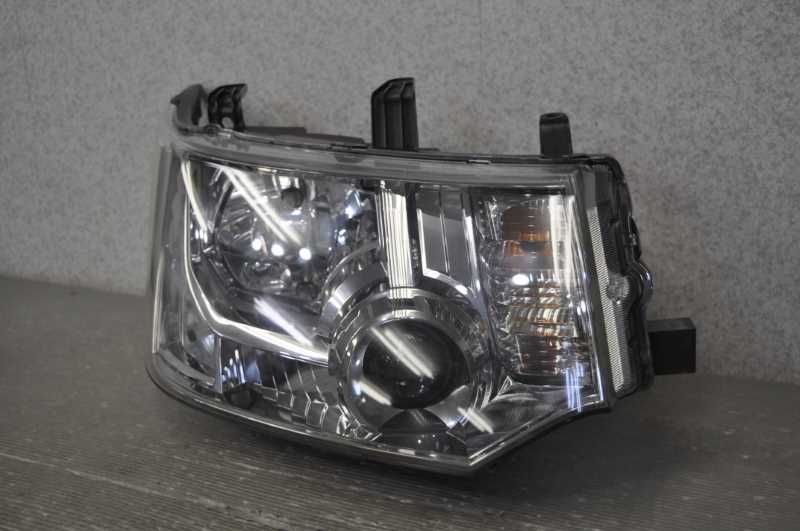 車 デリカ HID ヘッドライト バラスト付き KOITO 100-87918