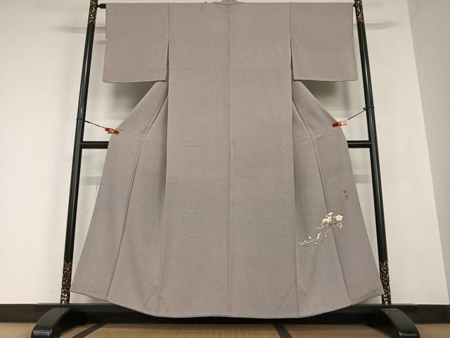 平和屋着物●京加賀友禅 百貫達雄 色無地 枝花文 隠し柄 胡桃染色 阪急百貨店扱い 正絹 AABC5046zg