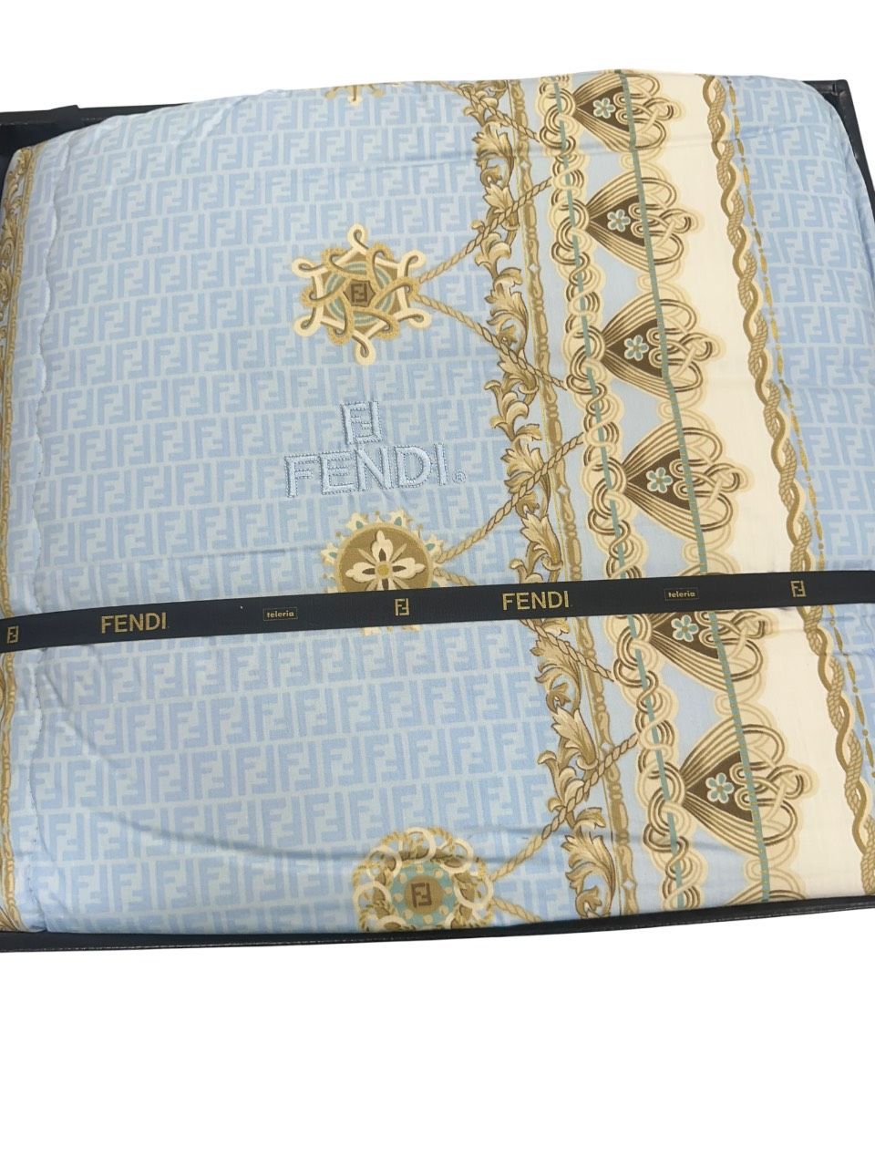 FENDIフェンディ 羊毛肌掛け布団 シングル