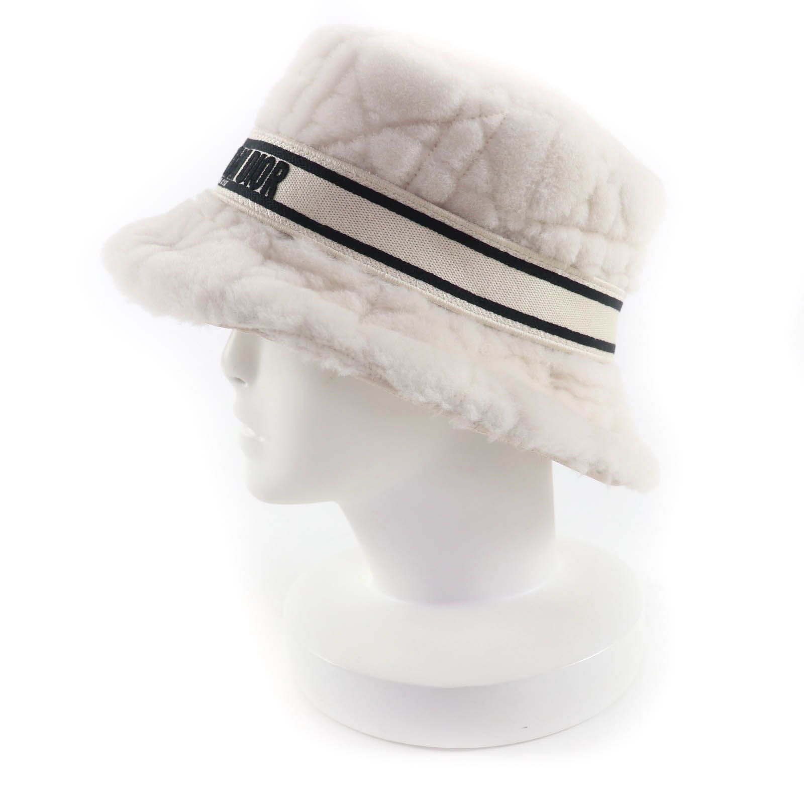 25CAN923X695 D-Bobby