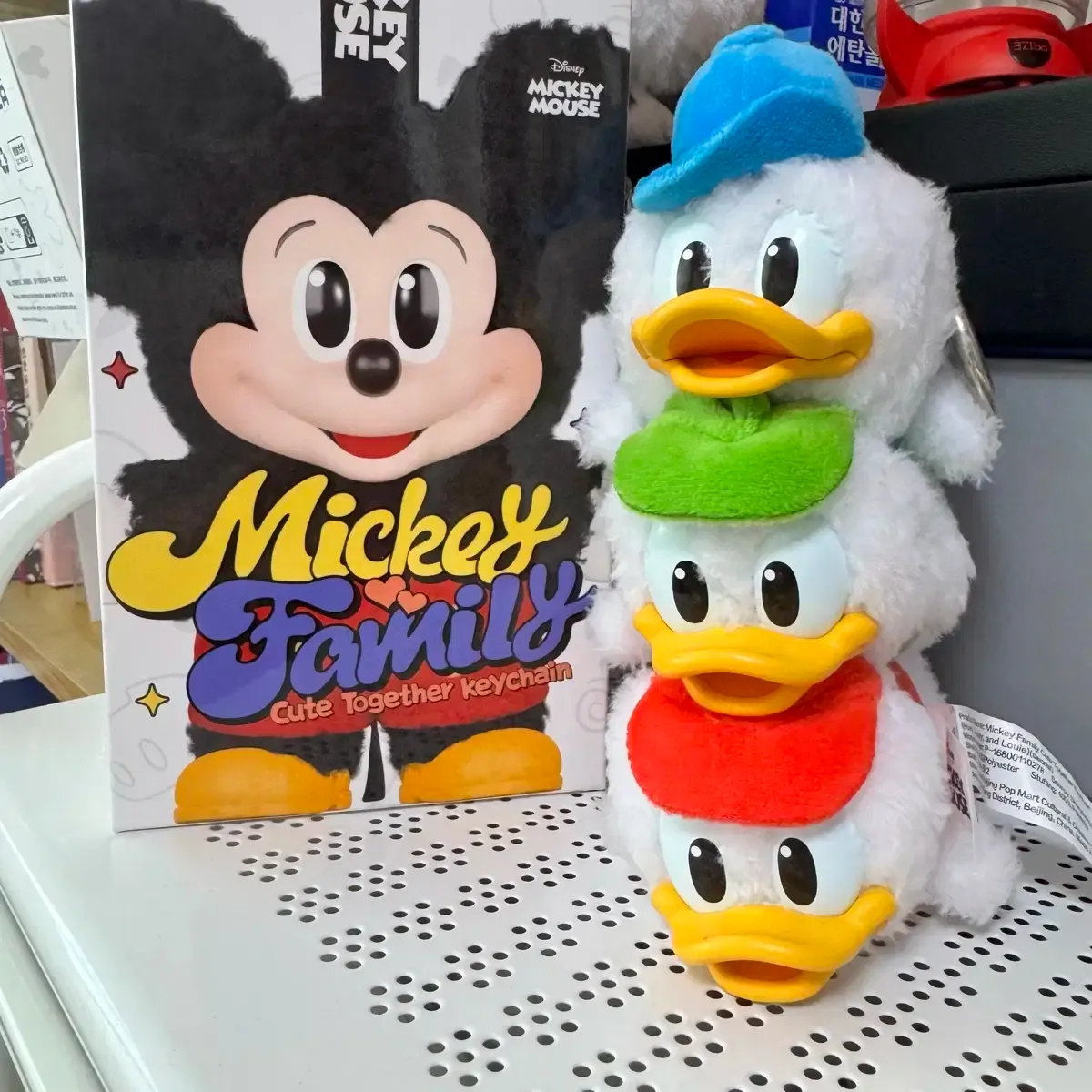 【未開封】ポップマート ミッキーファミリー デイジー　ドナルド 新品未開封】POPMART ミッキーファミリー ドナルド デイジー 2025年