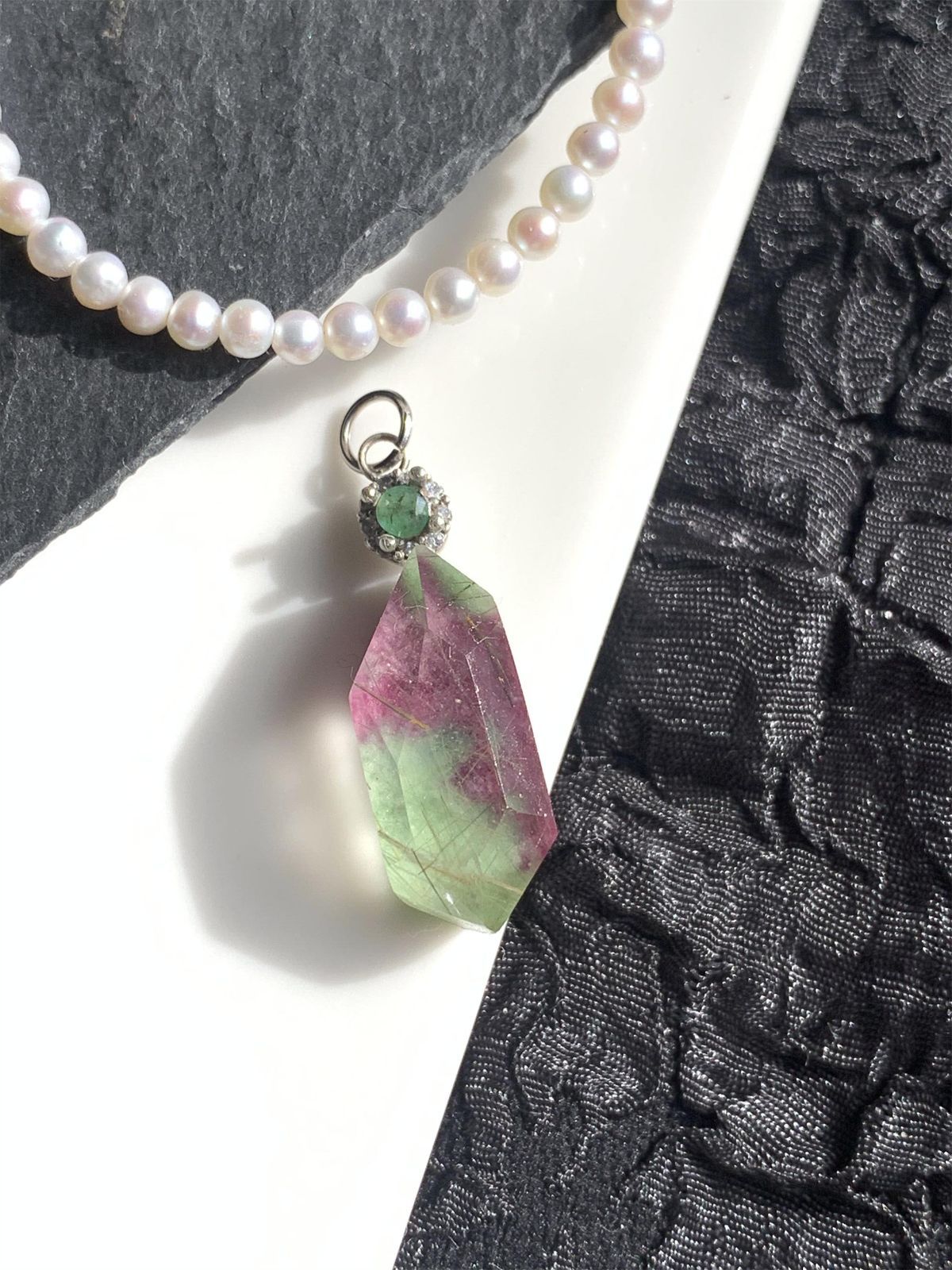 ルビーインゾイサイト×ルチルクォーツ ダブレット ストーン エメラルド ペンダント ネックレス チャーム SV925シルバー １点もの 237-1