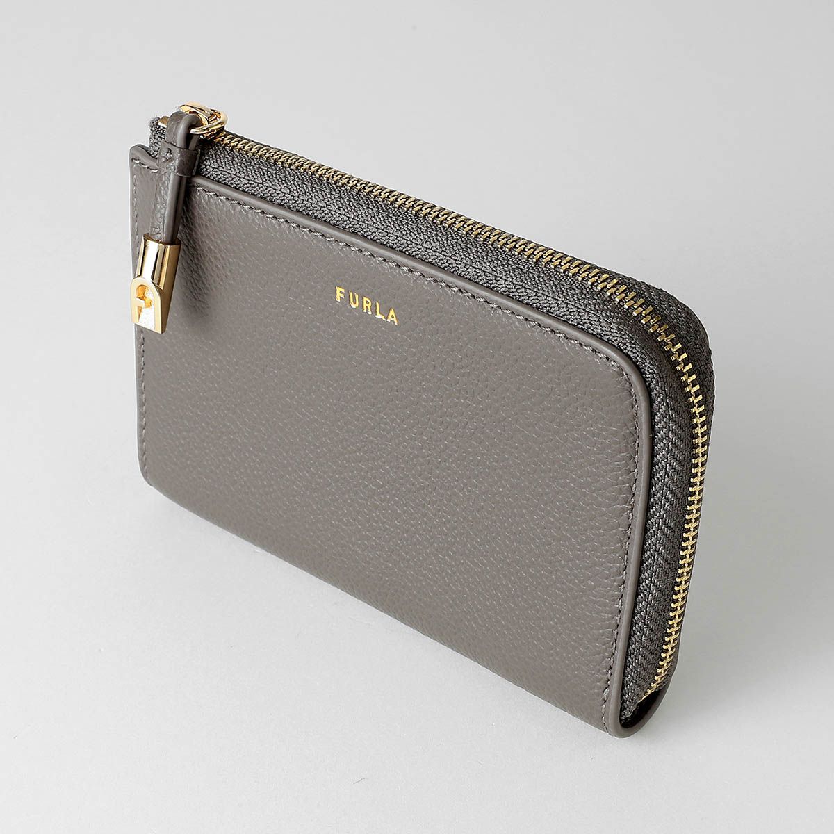 アーバングレー