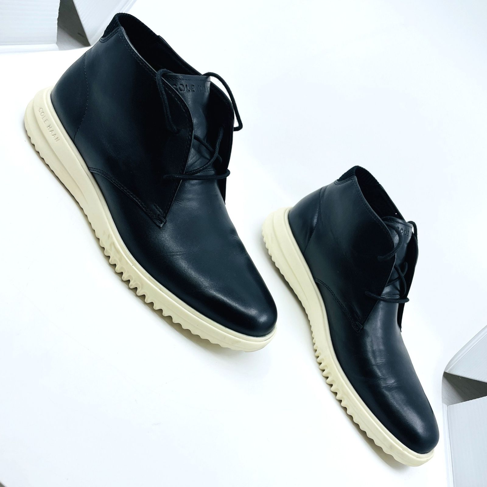 COLE HAAN コールハーン グランドプラス チャッカ mens C 37022 ブラックスムーズレザー | アイボリー 8 1|2 26-26.5 cm相当
