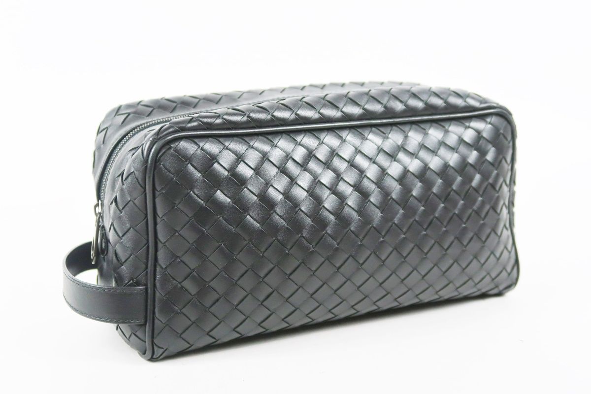 ✨箱付✨ルブタン 長財布 ラウンドジップ スタッズ パネトーネ レザー