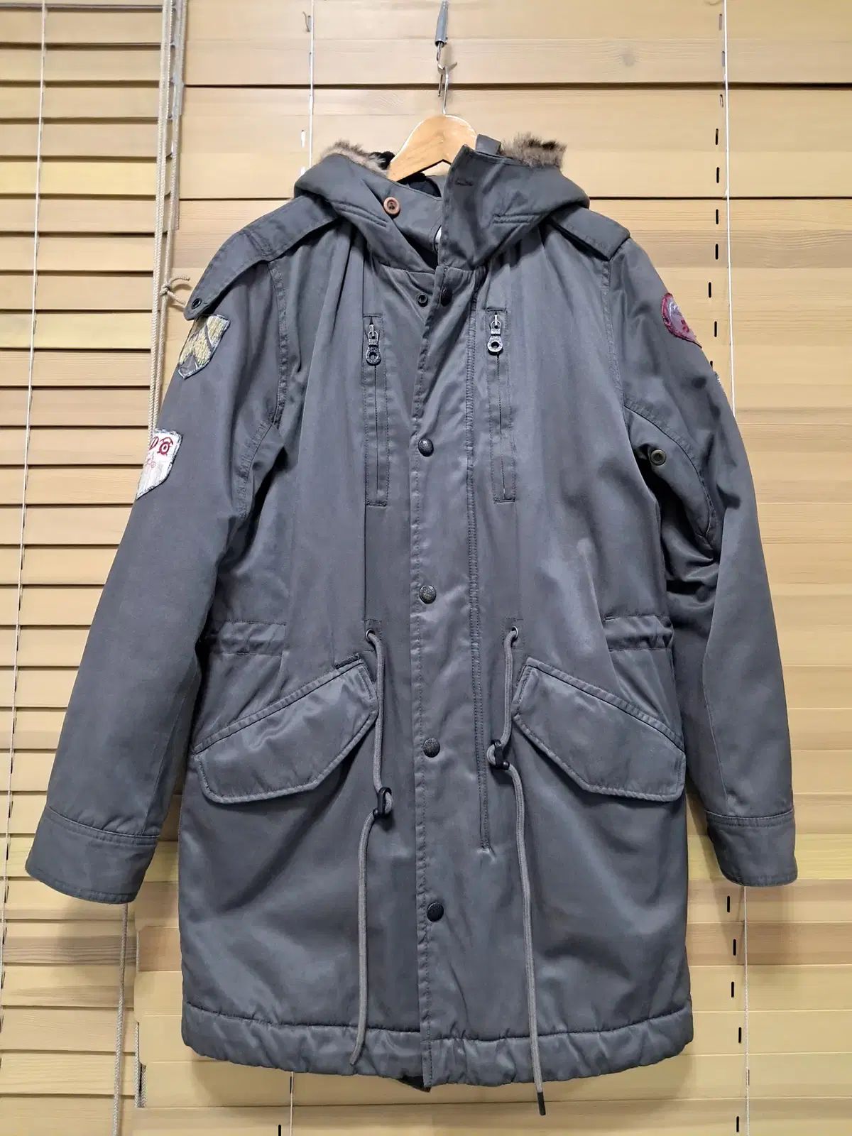 DIESEL ディーゼル メンズ カーキ マウンテンパーカー キルティング コート Sサイズ