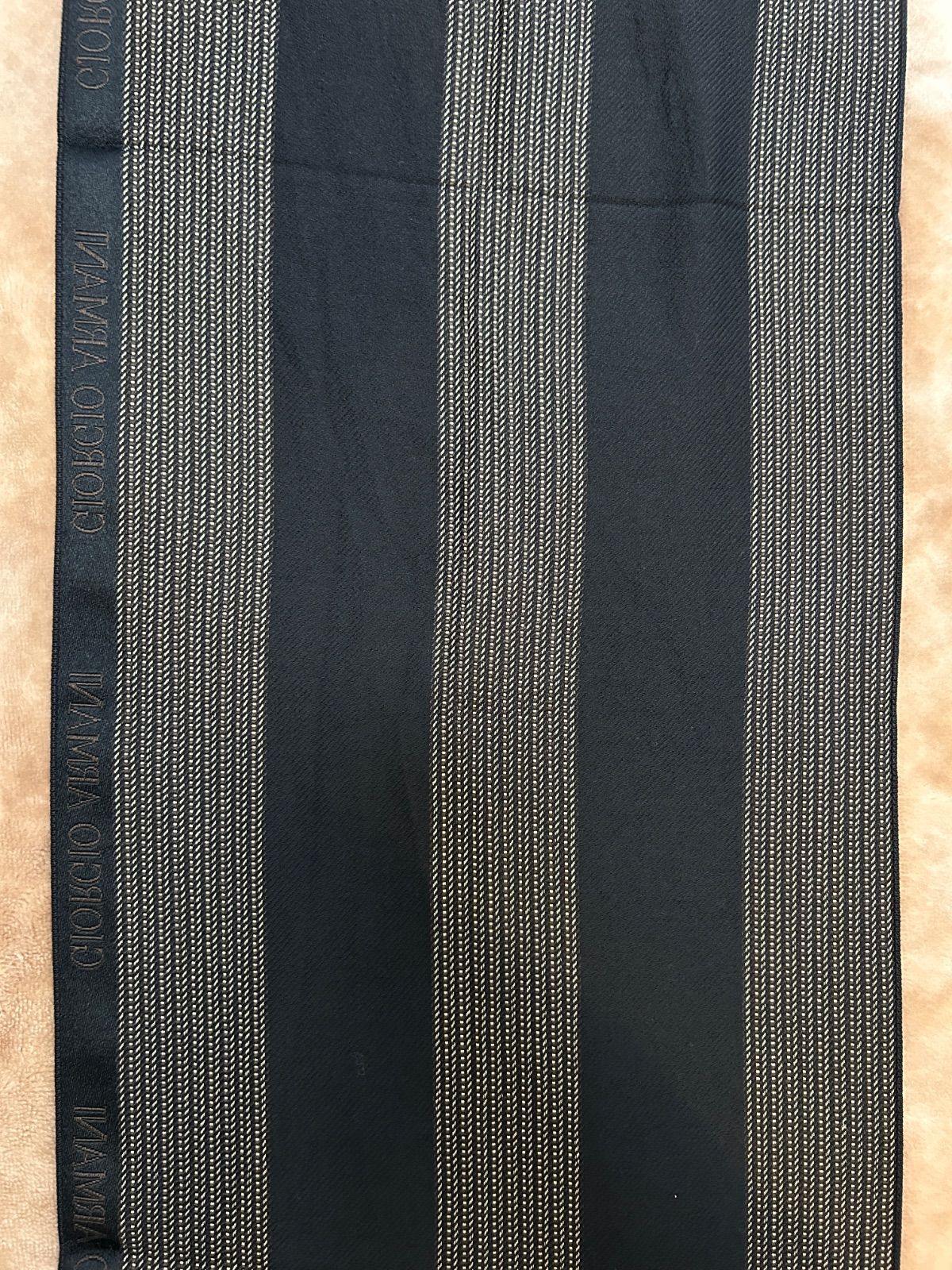 ♥タグ付きジョルジオアルマーニメンズマフラーストールショールスカーフ男性用紳士ウール毛シルク絹ブラウン茶色系黒色系ストライプ