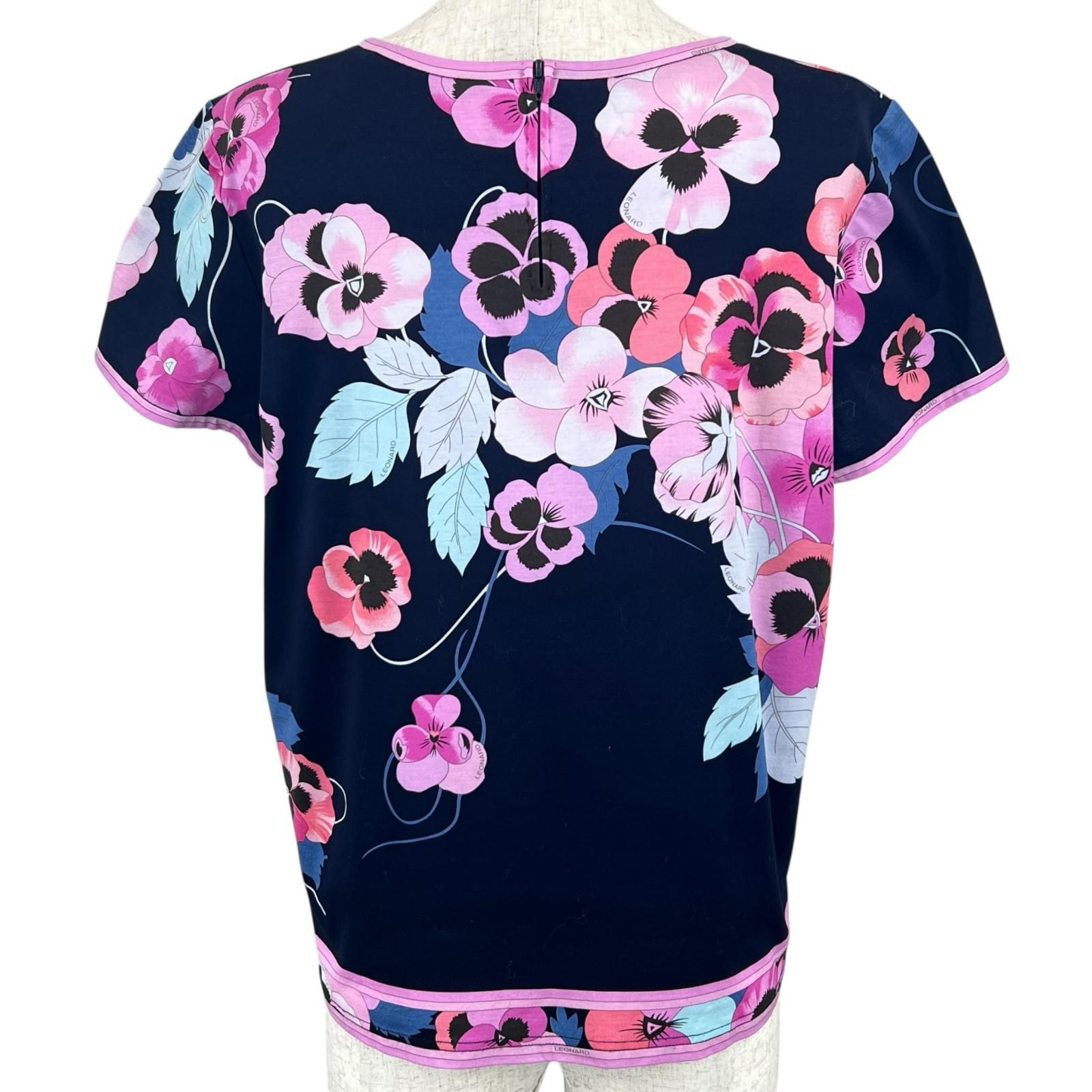  LEONARD FASHION レオナール ファッション 399626 コットン100％ 花柄 半袖Ｔシャツ ネイビー 44 レディース 半袖(Tシャツ) Tシャツ カットソー