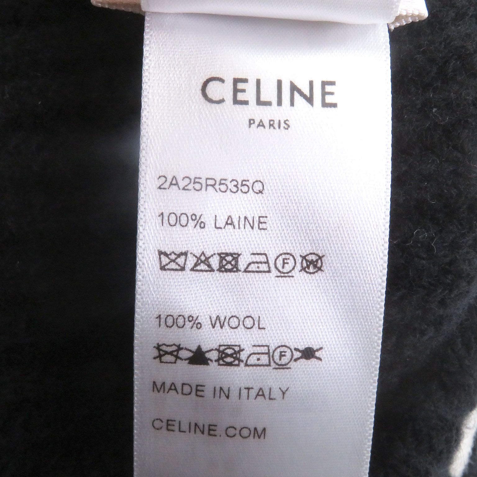 セリーヌ 2A25R535Q