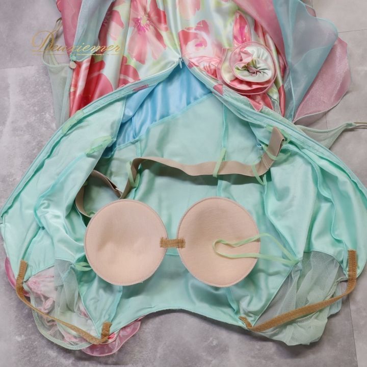 ワンピースドレス