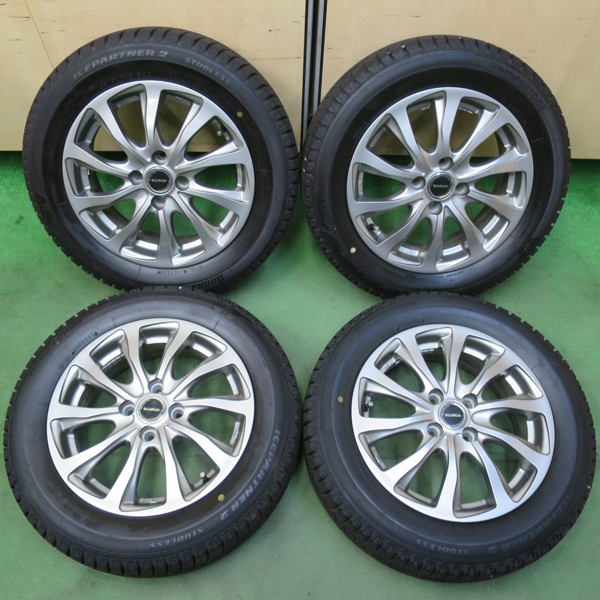 超バリ溝 23年 キレイ ほぼ10分 スタッドレス 185 60 R 15 ブリヂストン アイスパートナー2 バルミナ 15インチ PCD 100 4 H 5103113イス