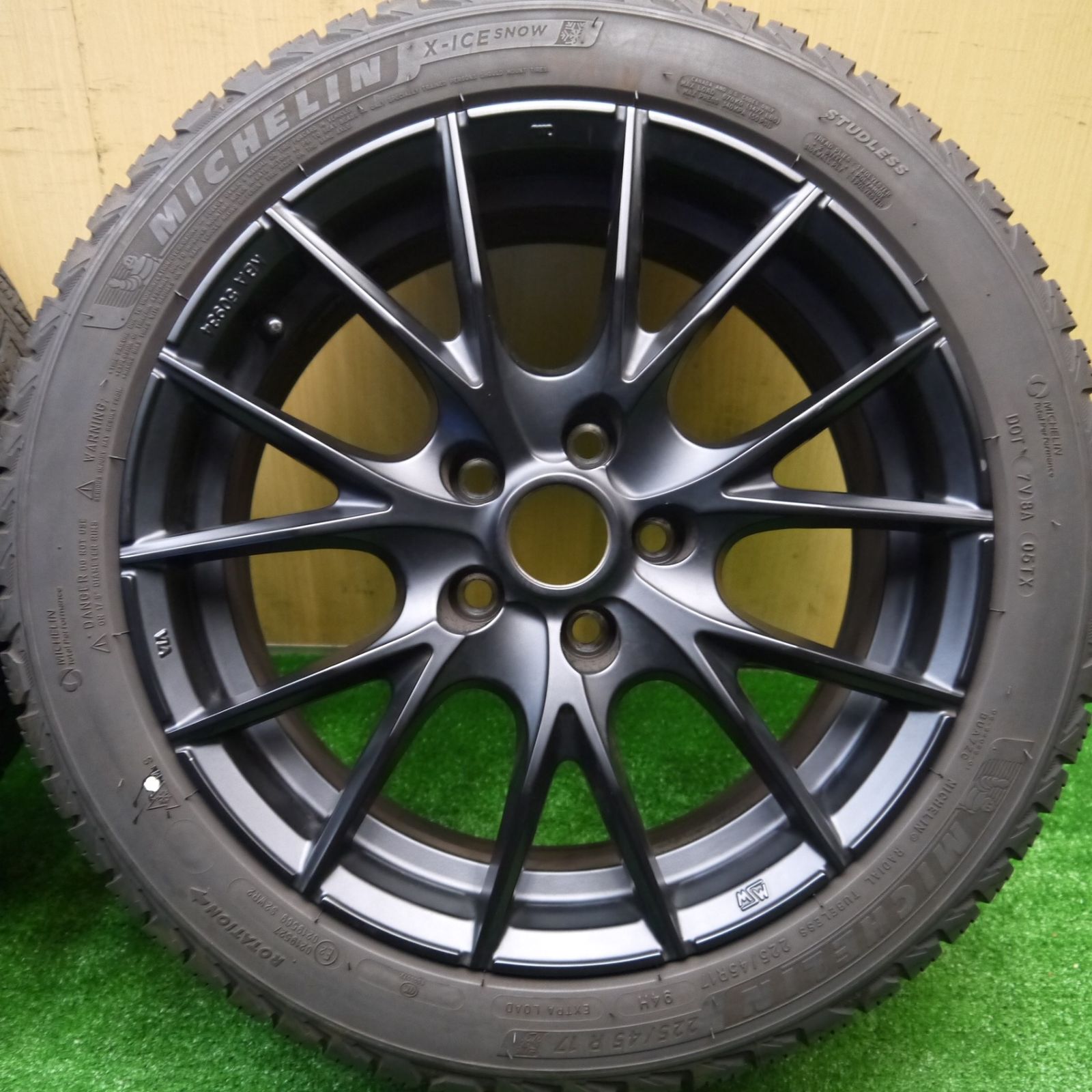 バリ溝！キレイ！9.5分☆ベンツ 等 O・Z MSW ML512 225/45R17