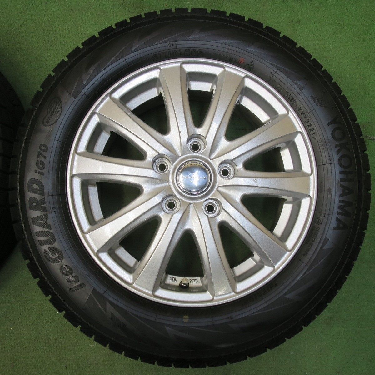  バリ溝 21年 キレイ 9 5分以上 スタッドレス 185 65 R 15 ヨコハマ アイスガード iG 70 ENERGY LINE エナジー ライン 15インチ PCD 114 3 5 H 5103107イス 15インチ タイヤ ホイールセット
