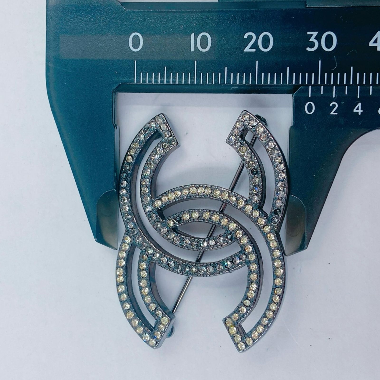 ラインストーン