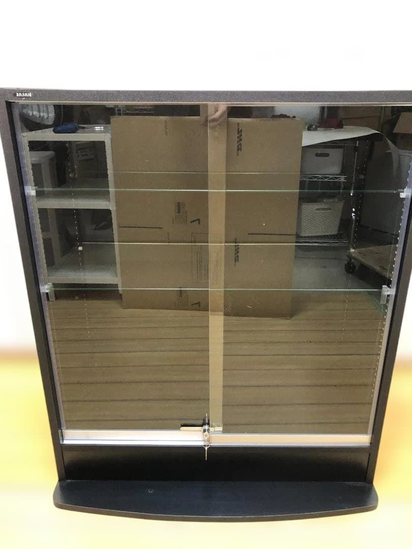 JAJAN コレクションケース ガラスショーケース 鍵付き 黒 スモークガラス 棚板調整 フィギュア収納 ディスプレイ棚 251106-12