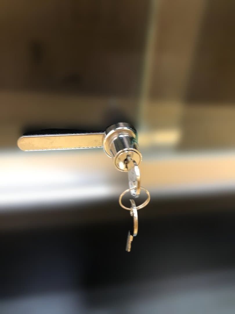 フィギュア収納 ディスプレイ棚