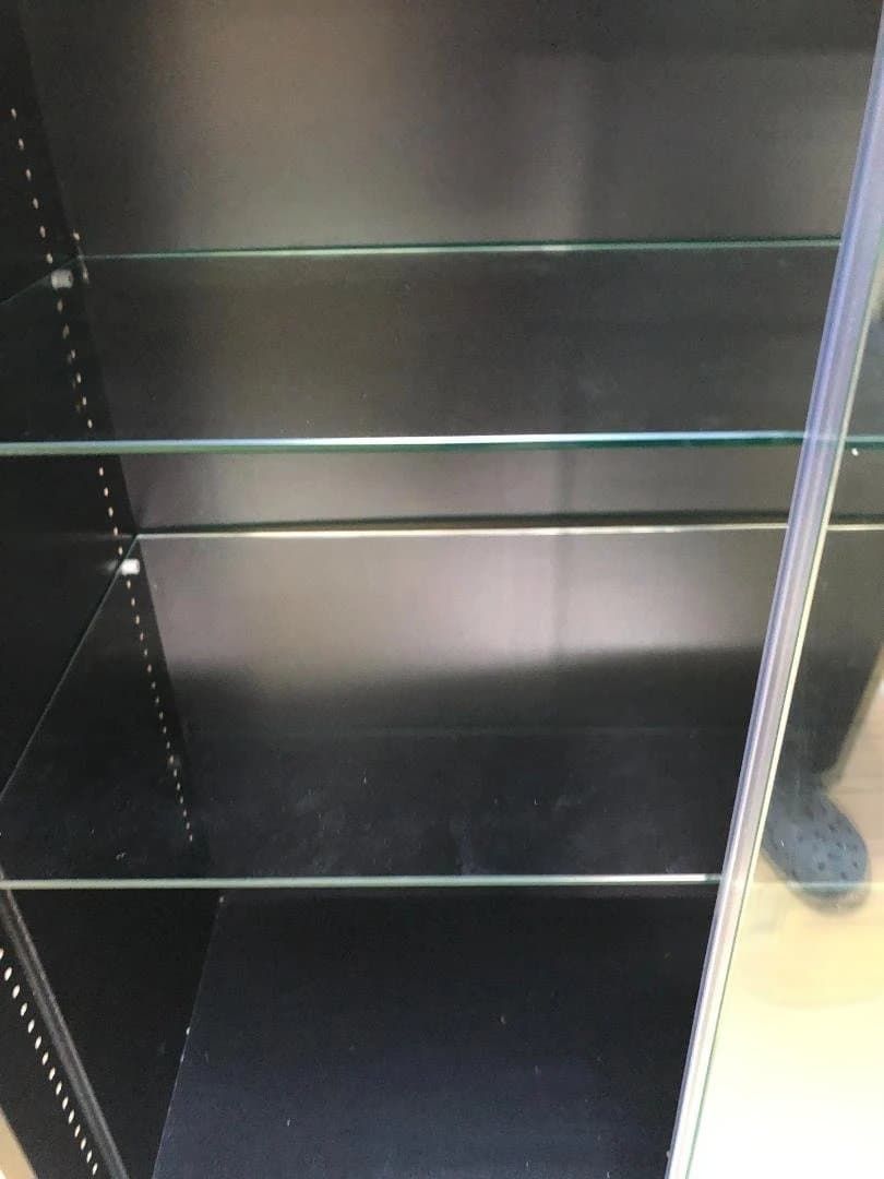 スモークガラス