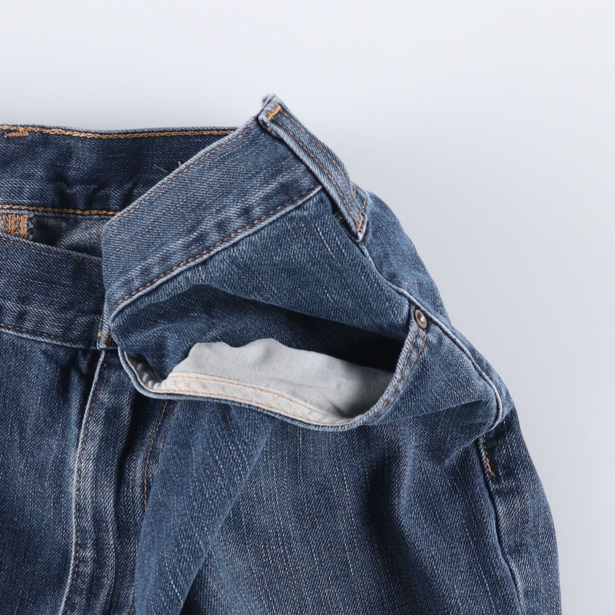 古着 カーハート