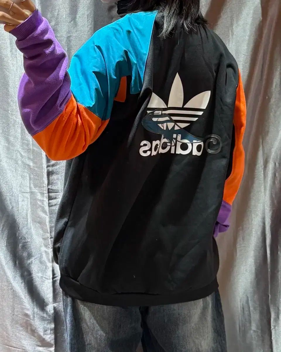 S adidas ファイヤーバード ビックロゴ バイ フリース Anorak
