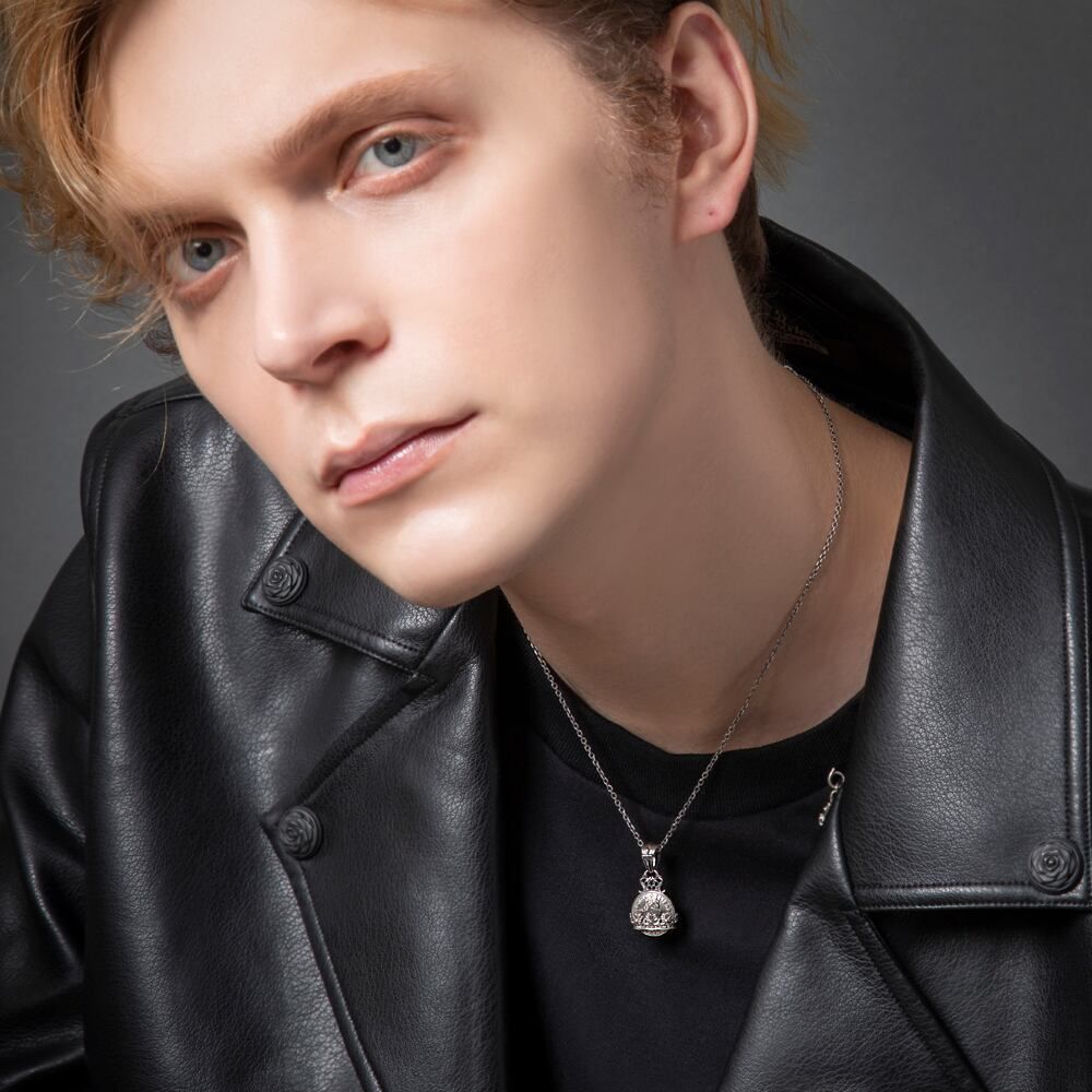 幸せのクラウンコインペンダント アルテミスキングス ペンダントトップのみ シルバーアクセサリー ジュエリーブランド NEXPOTALLINN_EU