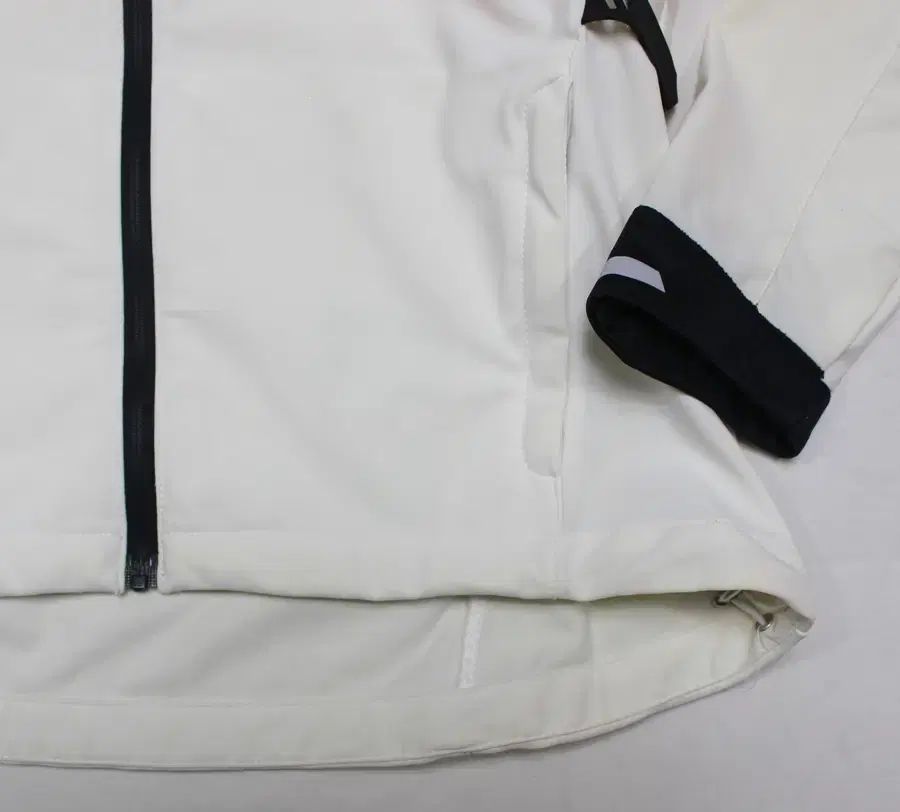 ウィンドブレーカー|C01