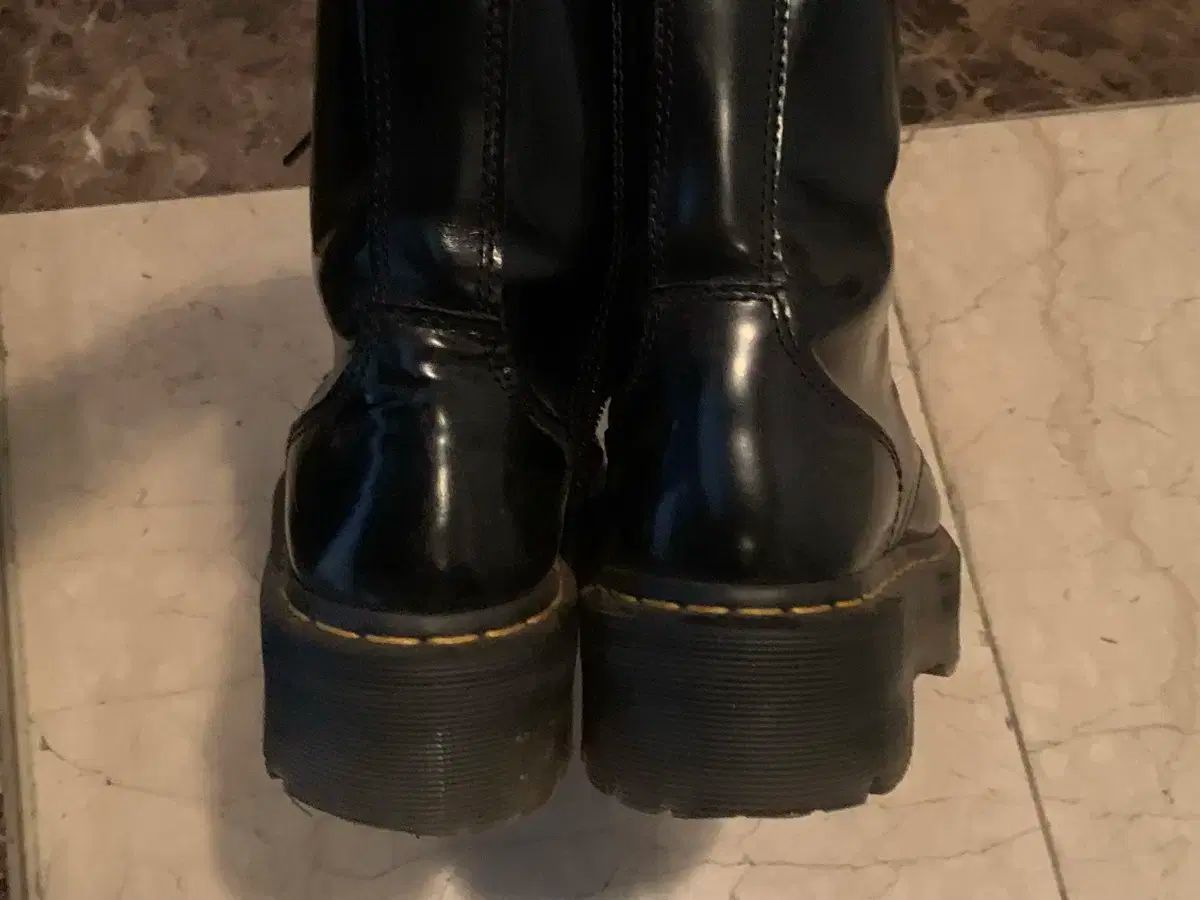  DR. MARTENS ジェイドン スムース 8ホール 240 その他 ブーツ