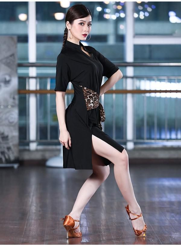 動きやすい フリンジドレス