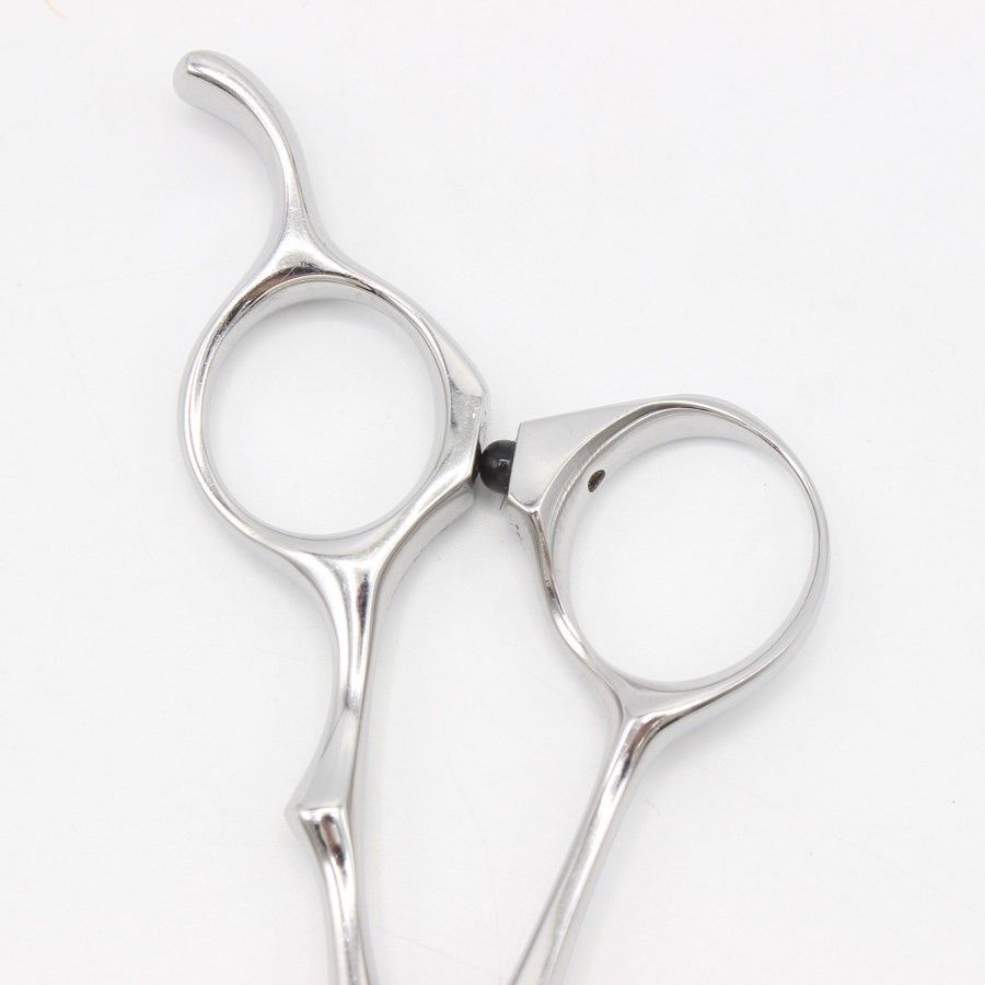 ヴィクトリア VIC-65