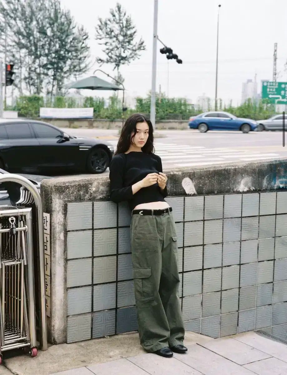 ディ アパーチャー カーペンター ルーズパンツ カーキs