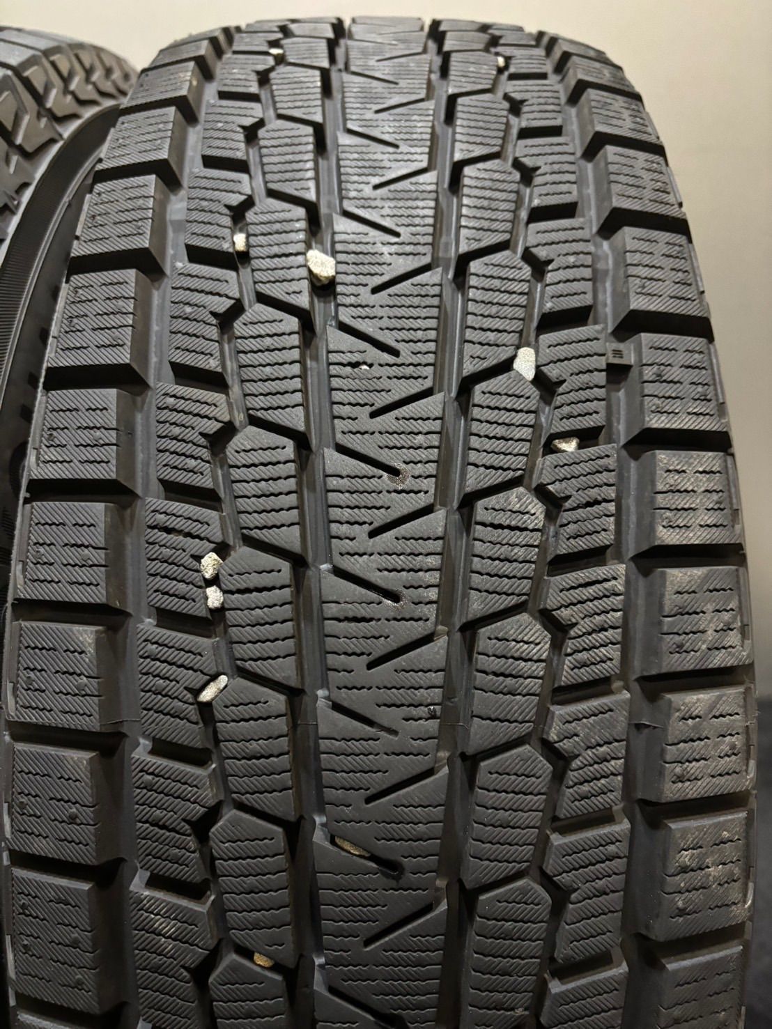  225 65 R 17 ice GUARD G 075 23年製 ZACK 17インチ 7 J 48 114 3 4 H スタッドレス 4本 エクストレイル CX 5 南7 K 541 17インチ タイヤ ホイールセット