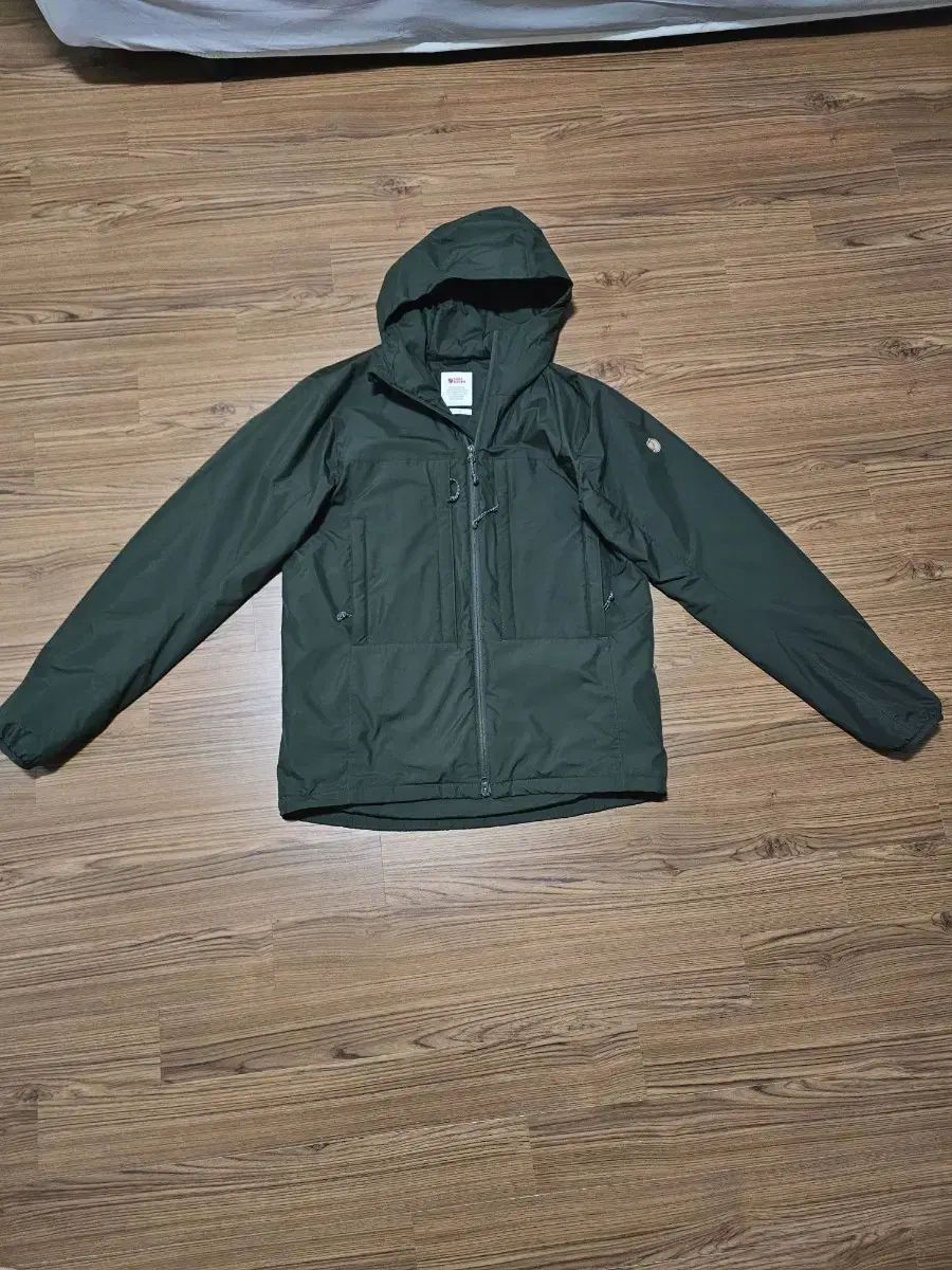 M Fjällräven フェールラーベン メンズ キャップ ウール パデッド ジャケット 登山 キャンピング