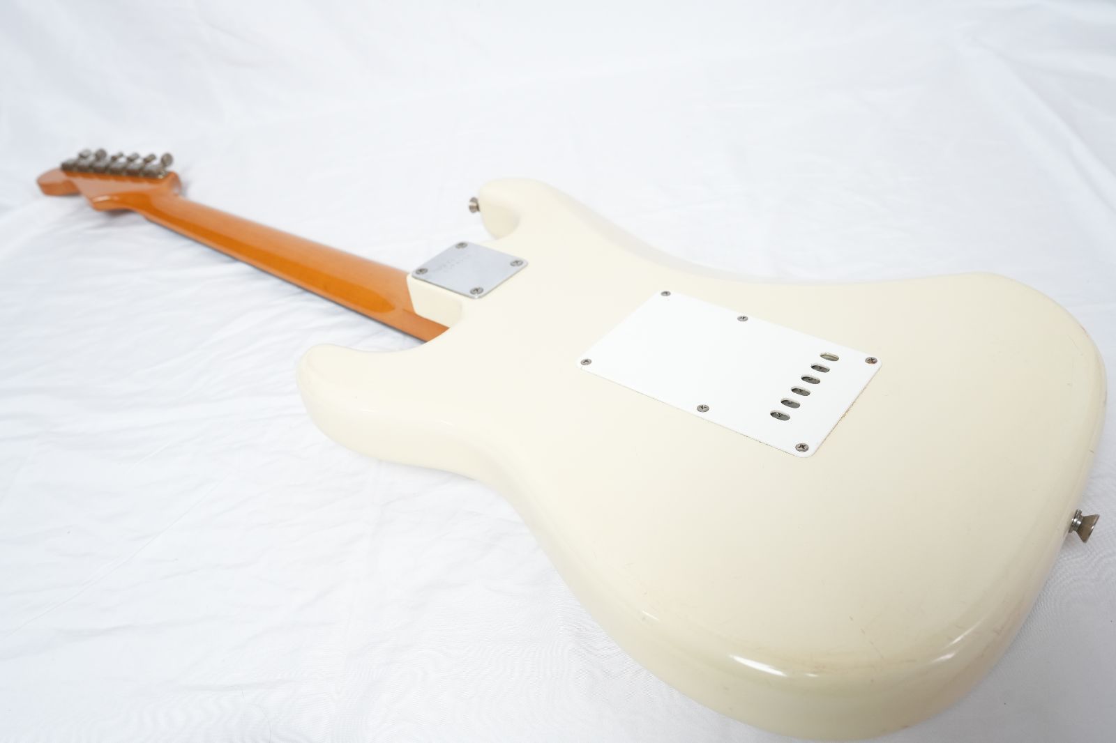 FERNANDES RST-50 VWH 80年代 ストラトキャスター 日本製 フェルナンデス WWW_TRAVELLANDINDIA_COM