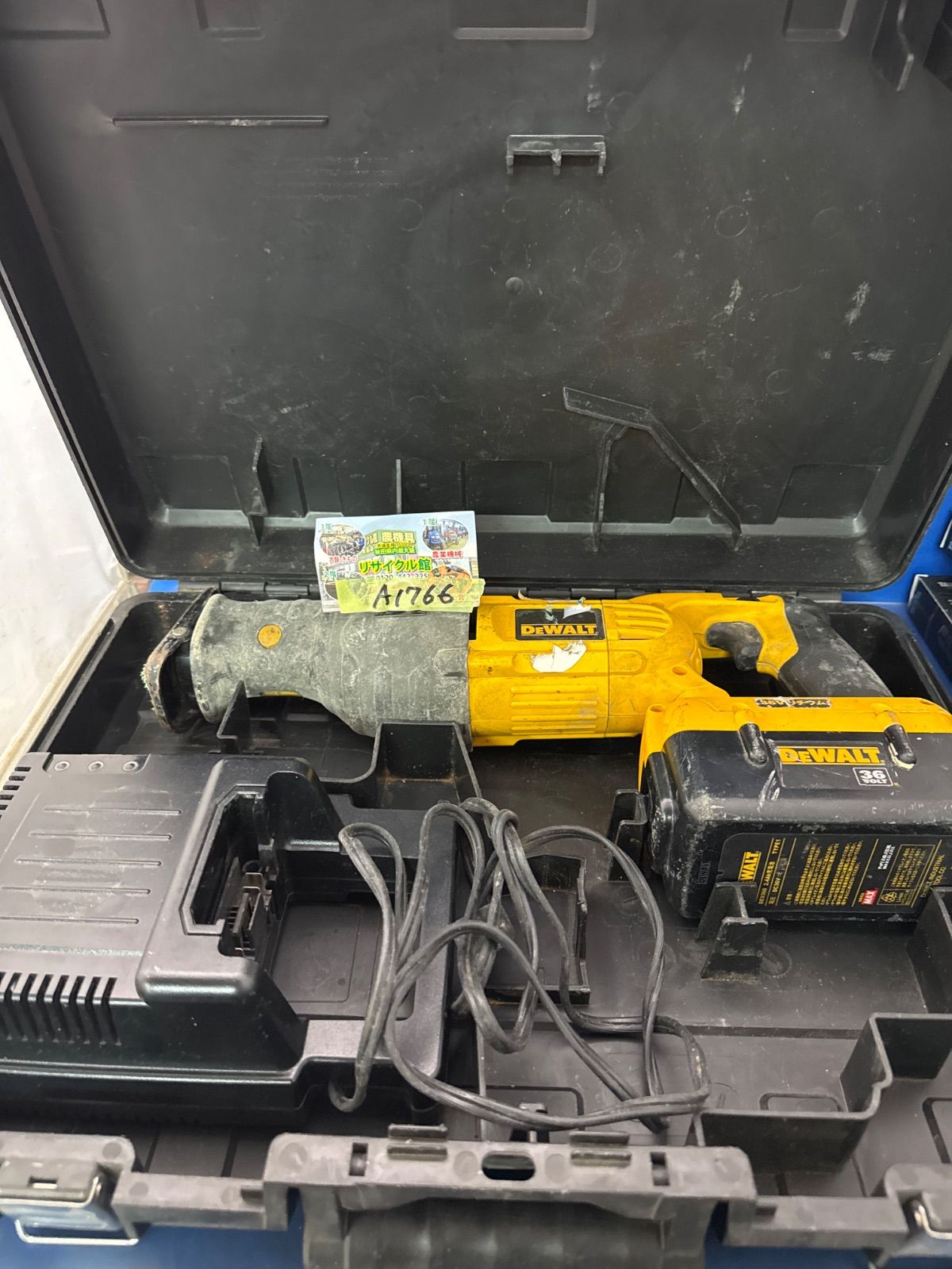 DEWALT デウォルト ３６Ｖ充電式レシプロソー DC305K