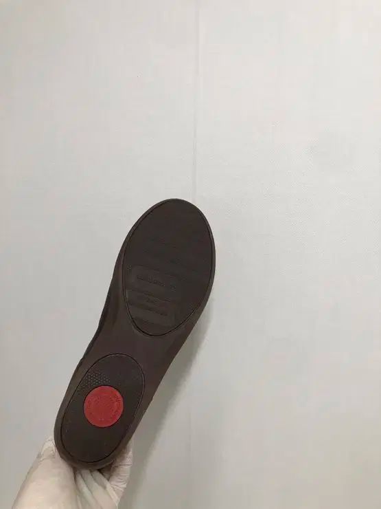 フィットフロップ