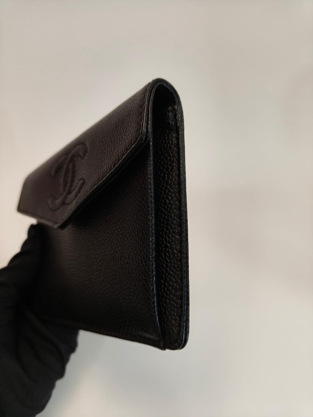 キャビアスキン 財布