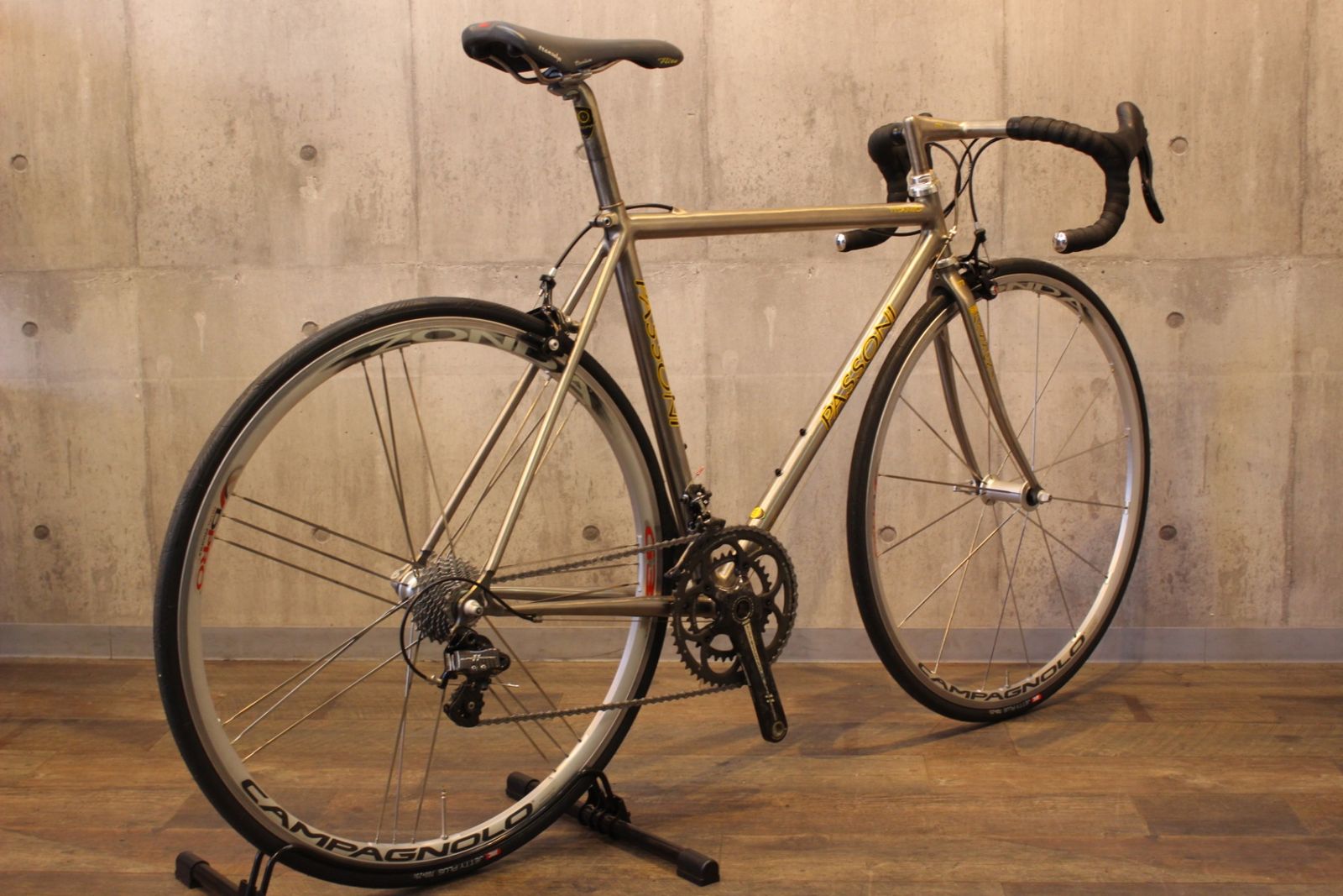 パッソーニ PASSONI