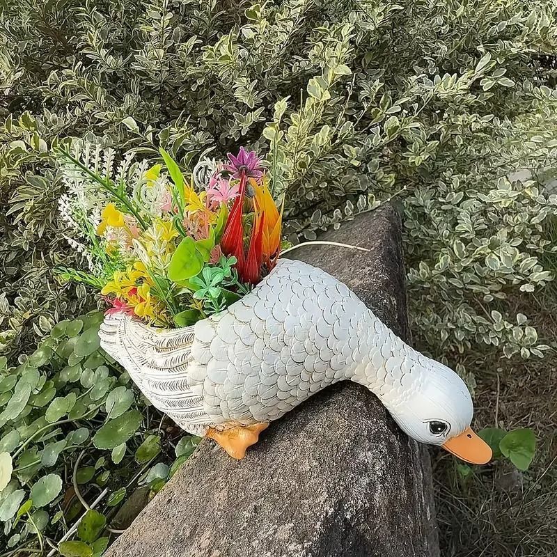  アヒルの植木鉢 プランター フラワーポット 鉢 ダック ガーデンオーナメント 植木鉢 ホワイト 白 オーナメント インテリア雑貨 インテリア 雑貨 モダン シンプル カワイイ 可愛い 植木鉢 鉢 プランター