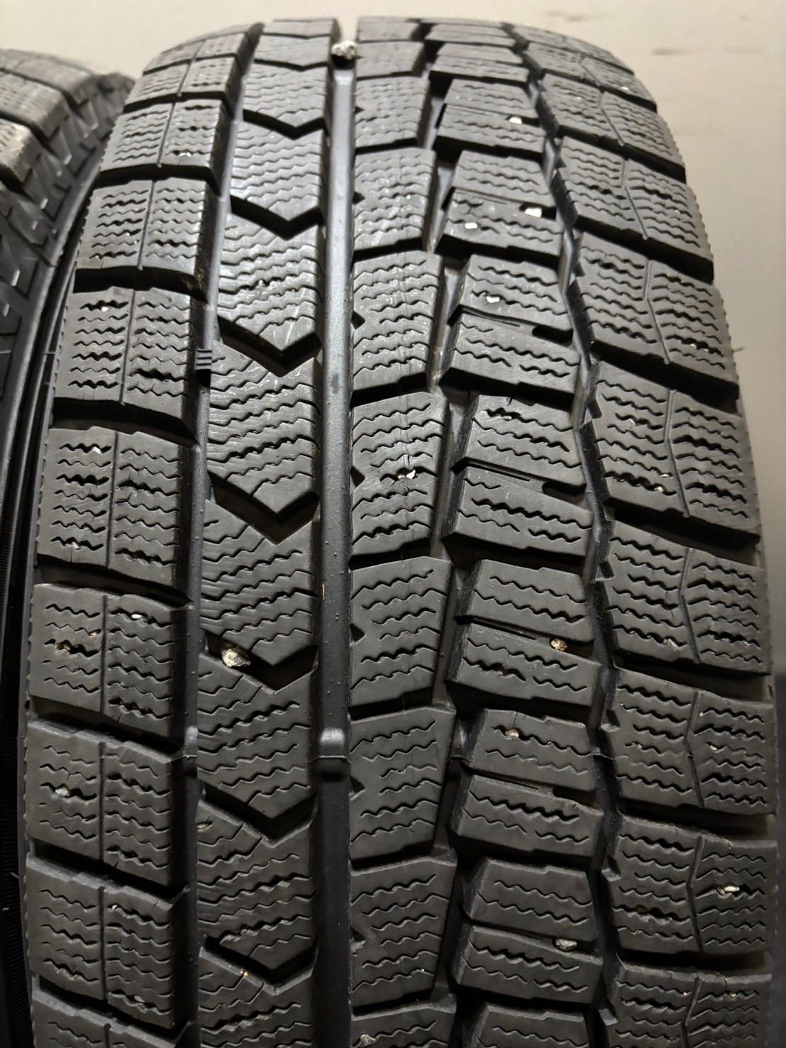 195 65 R 15 DUNLOP WINTER MAXX WM 02 19年製 スタッドレス 4本 ダンロップ ウィンターマックス ノア ヴォクシー プリウス 3 K 544