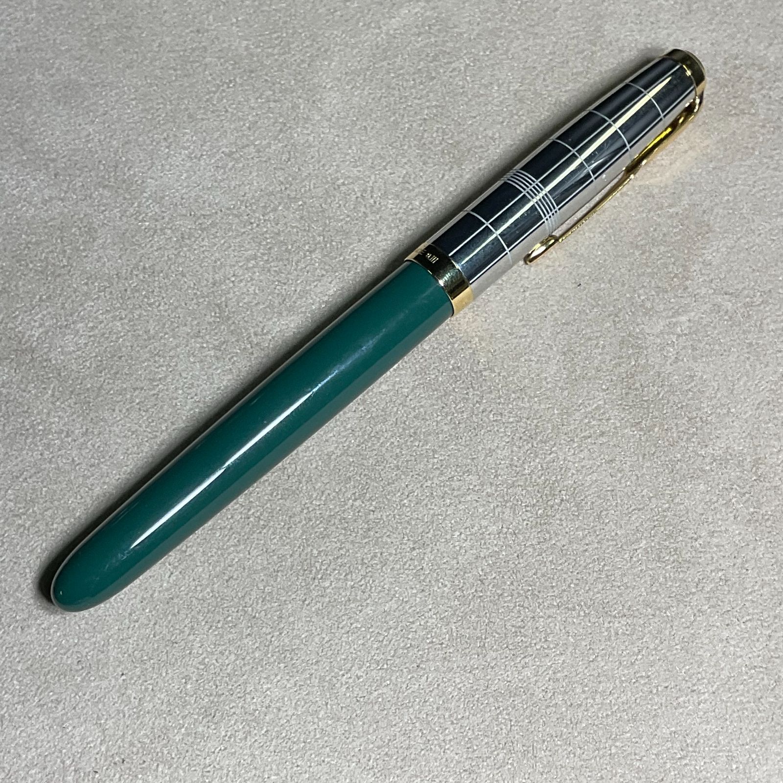 パーカー　万年筆 パーカー・IM ブラックGT 万年筆 F | パーカー日本公式ブランドサイト