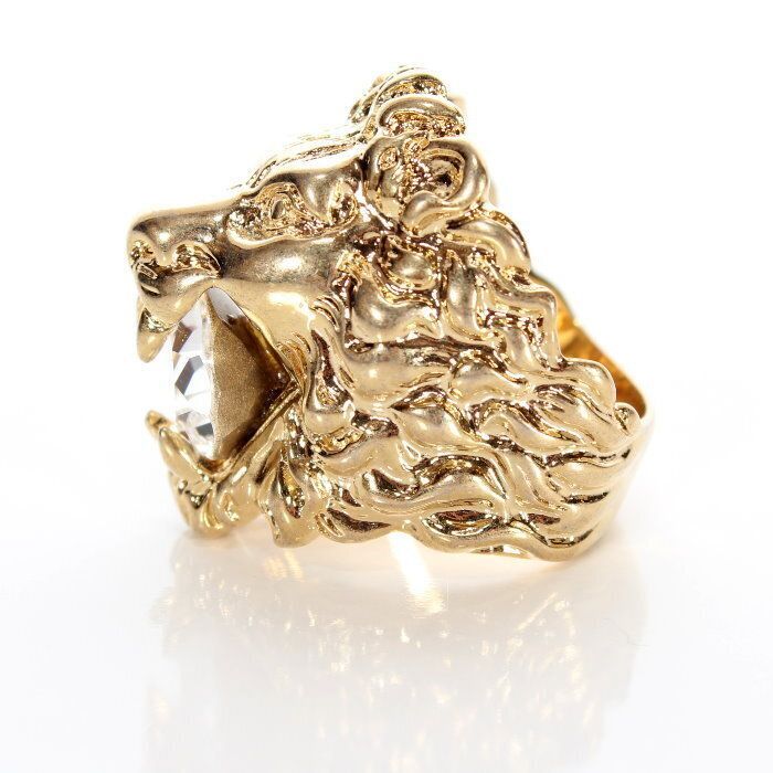 グッチ GUCCI ライオンヘッド リング 402763 J1D50 8062 アンティークゴールド クリアクリスタル 指輪 アクセサリー メンズ レディース ユニセックス 本物 売れ筋