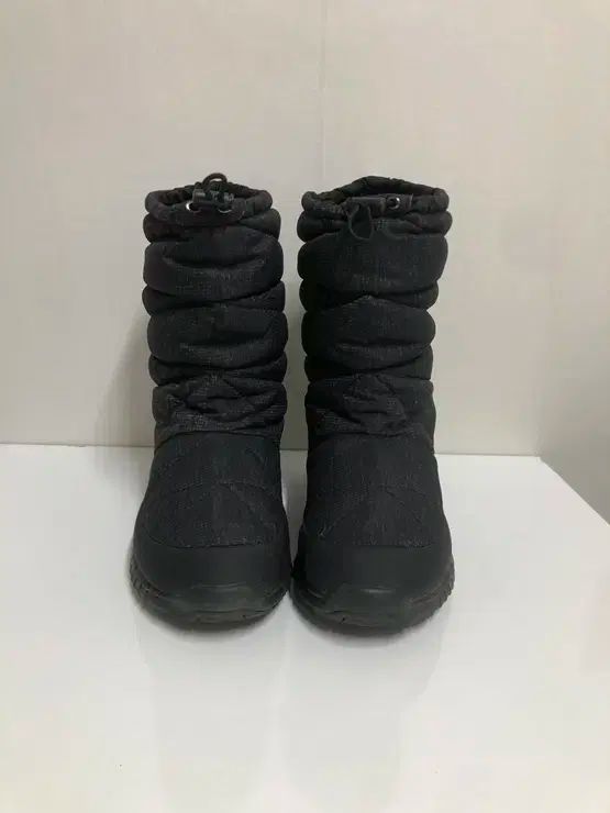 240サイズ THE NORTH FACE ザノースフェイス 正規品 ブラック グースダウン ダウンブーツ