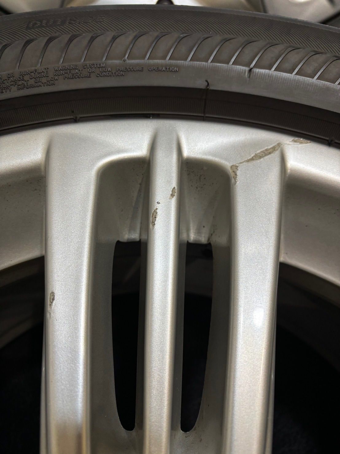  245 50 R 18 RFT 20年製 BMW X 3 Mスポーツ 18インチ 8 J 43 120 5 H スタッドレス 4本 ランフラット 1 K 545 18インチ タイヤ ホイールセット