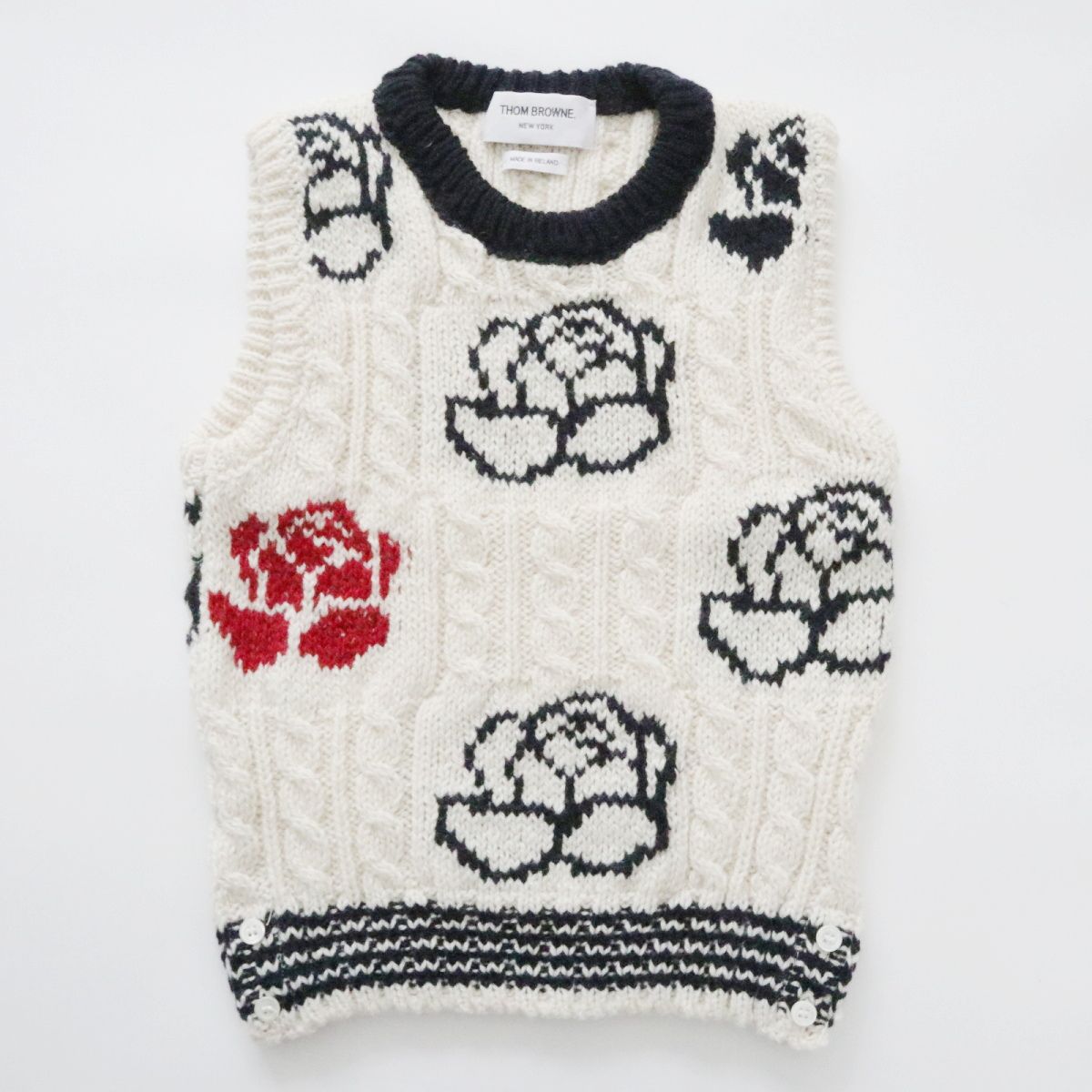THOM BROWNE トムブラウン フラワー柄 ウール|モヘア ケーブルニットベスト トップス 36 ホワイト|ネイビー|レッド K11-k052