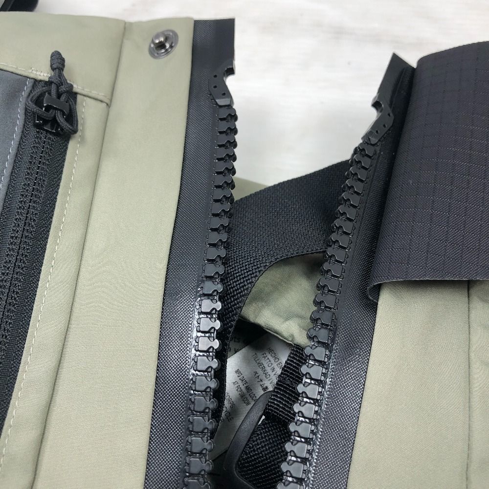 ΣΣPatagonia パタゴニア スウィフトカレントトラバース ジップフロントウェーダー エクストララージ レギュラーレングス OLIVEOS_COM_TR