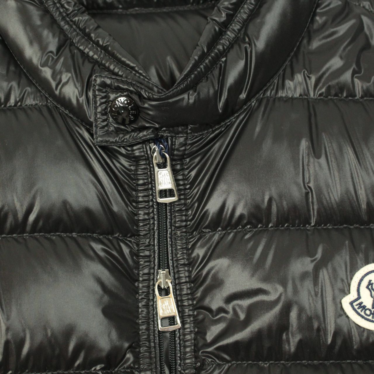 GUI 軽量ダウンベスト